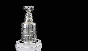 Wildfires Force Kings-Flames NHL Match Delayed Amid Safety Concerns